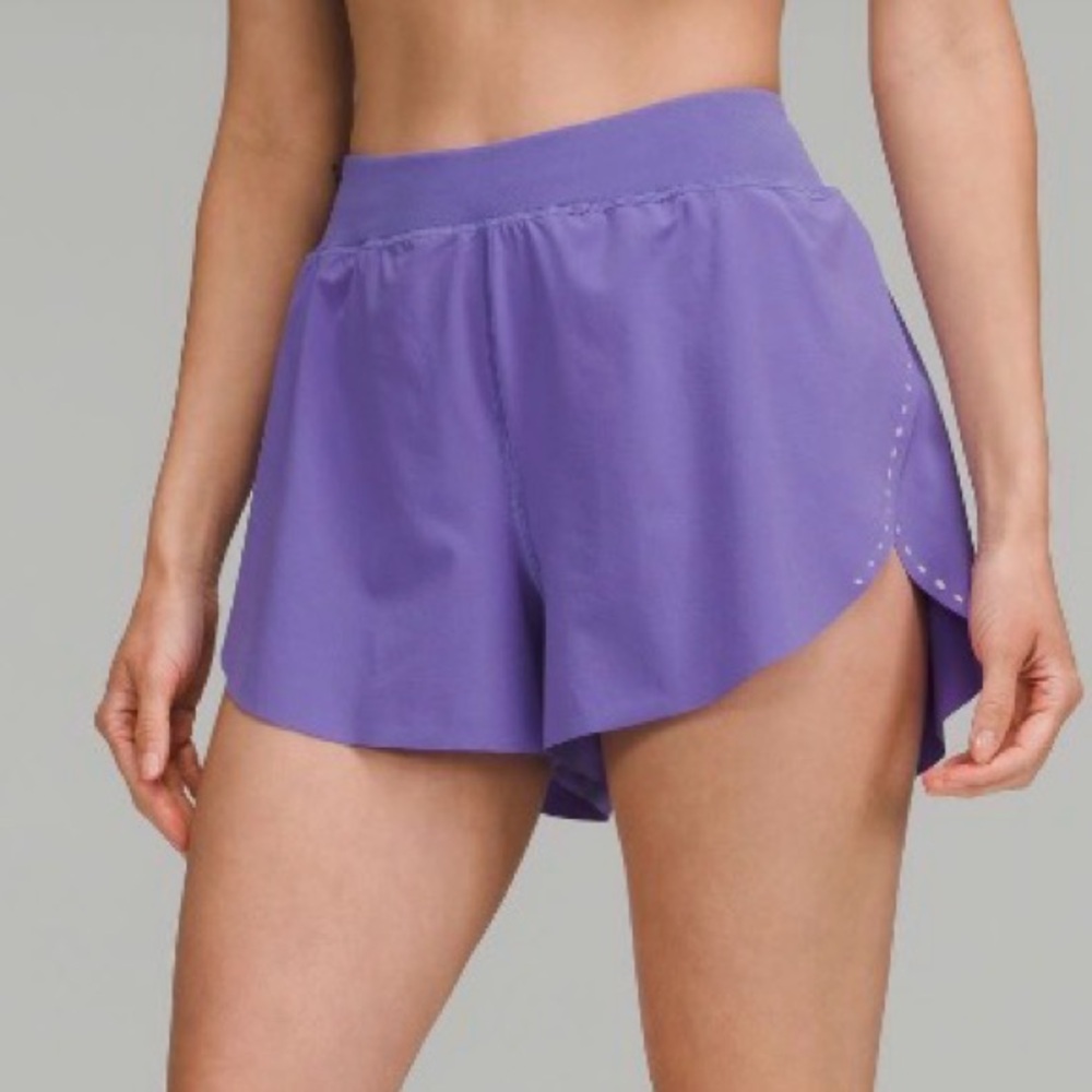Lululemon Find Your Pace Short